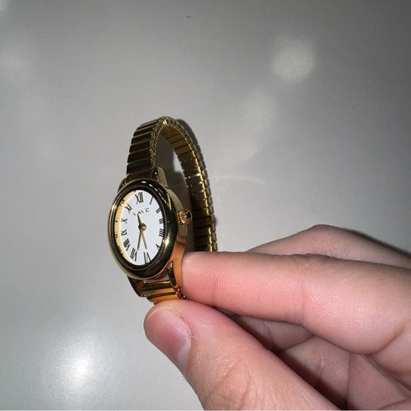 Amazon Watch - Picture 2 of 3